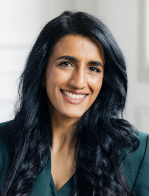 Dr. Ayesha Khanna
